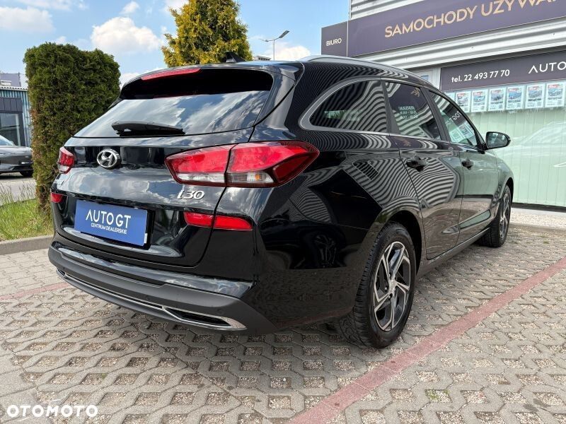 Hyundai i30 1.5 T-GDI 48V Smart DCT - 2