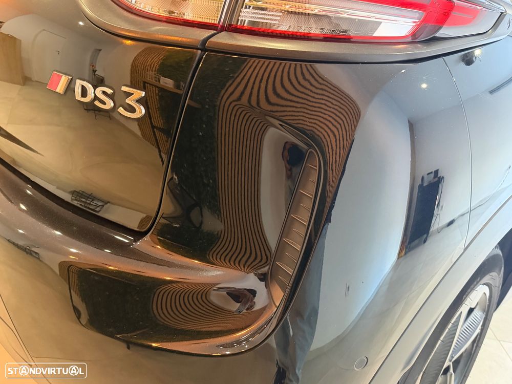 DS DS3 Crossback E-Tense Performance Line - 26
