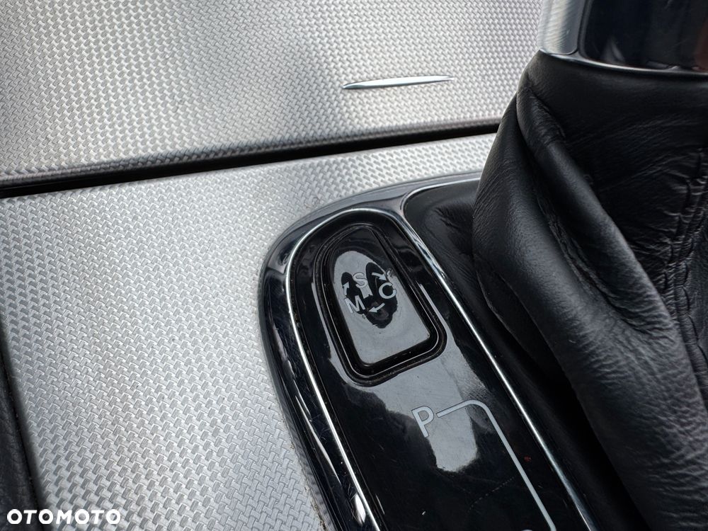 Mercedes-Benz CLK - 13