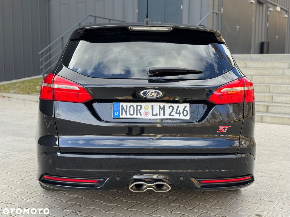 Ford Focus 2.0 TDCi ST-2 - 11