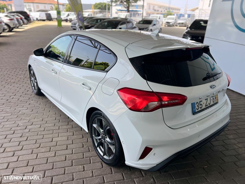 Ford Focus 1.0 EcoBoost MHEV ST-Line - 3