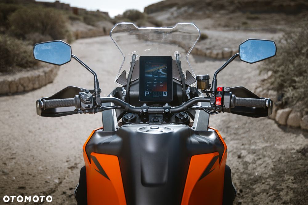 KTM Adventure - 6