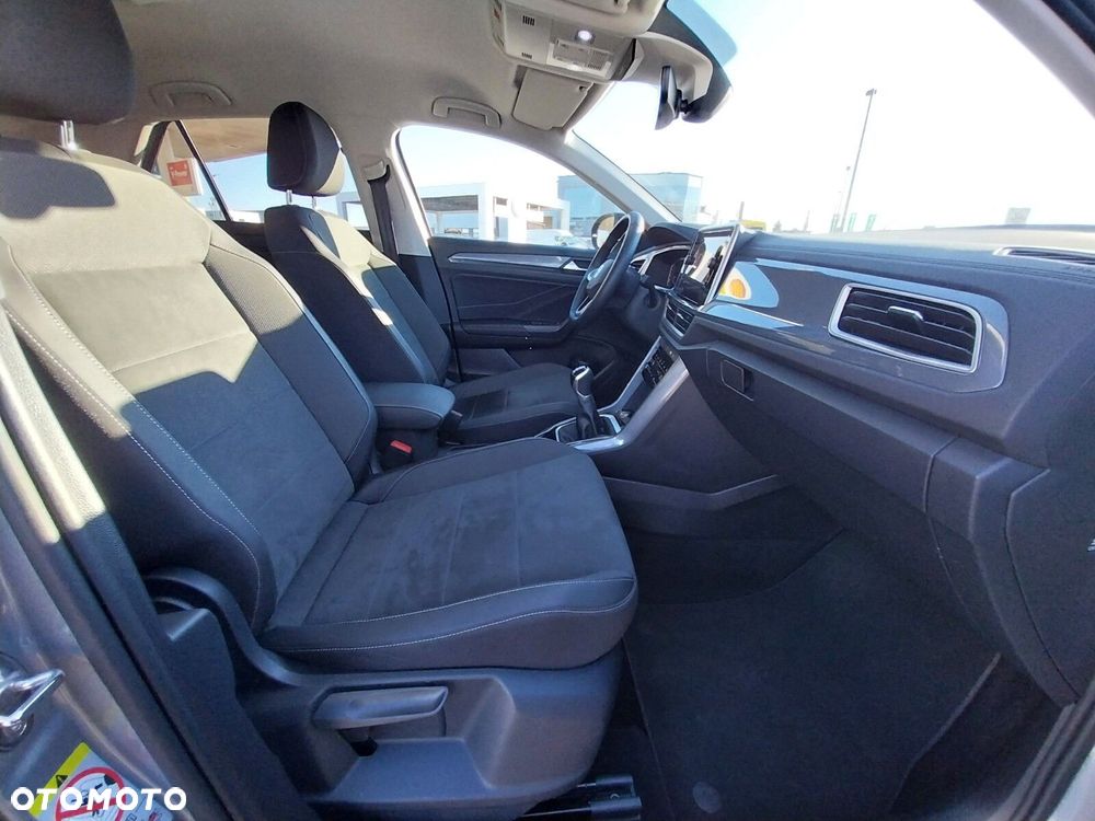 Volkswagen T-Roc - 4