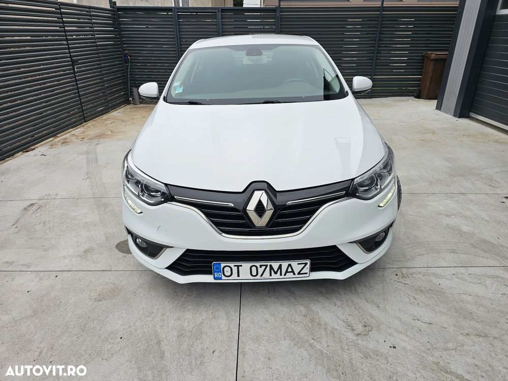 Renault Megane BLUE dCi 115 BUSINESS EDITION - 8