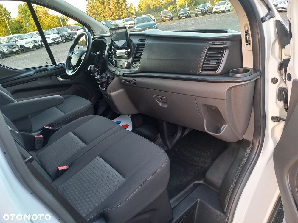 Ford Transit Custom - 21