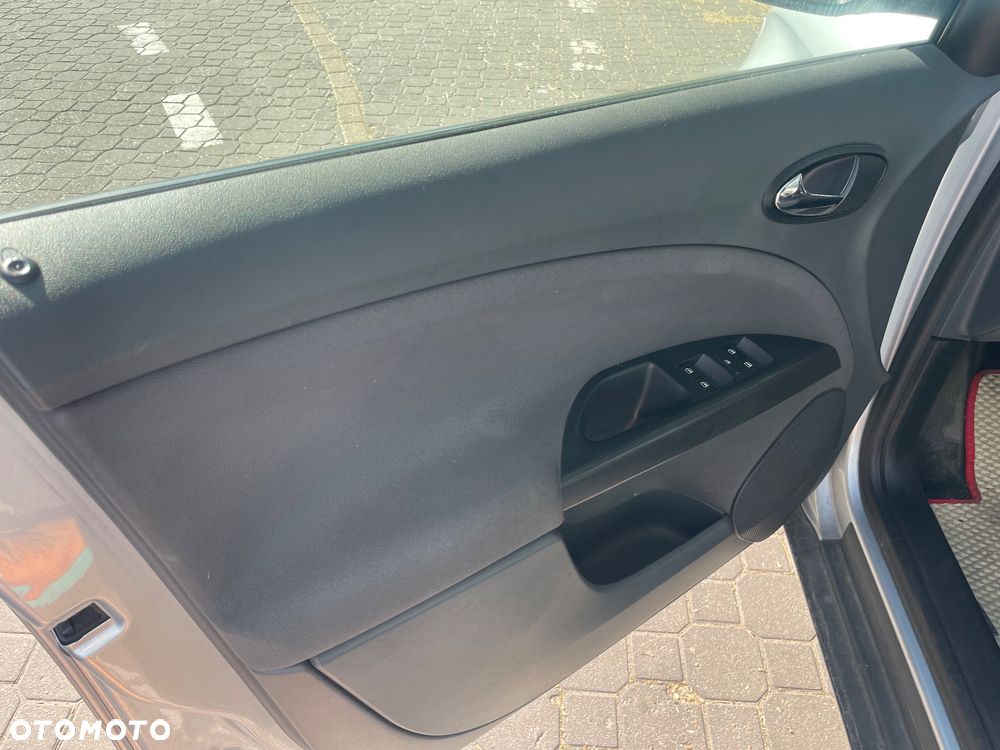 Seat Altea XL 1.6 Reference - 14