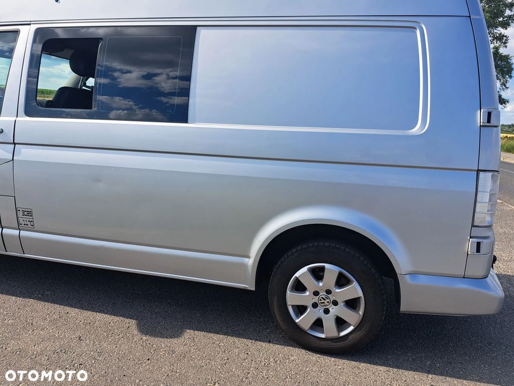 Volkswagen Transporter - 11