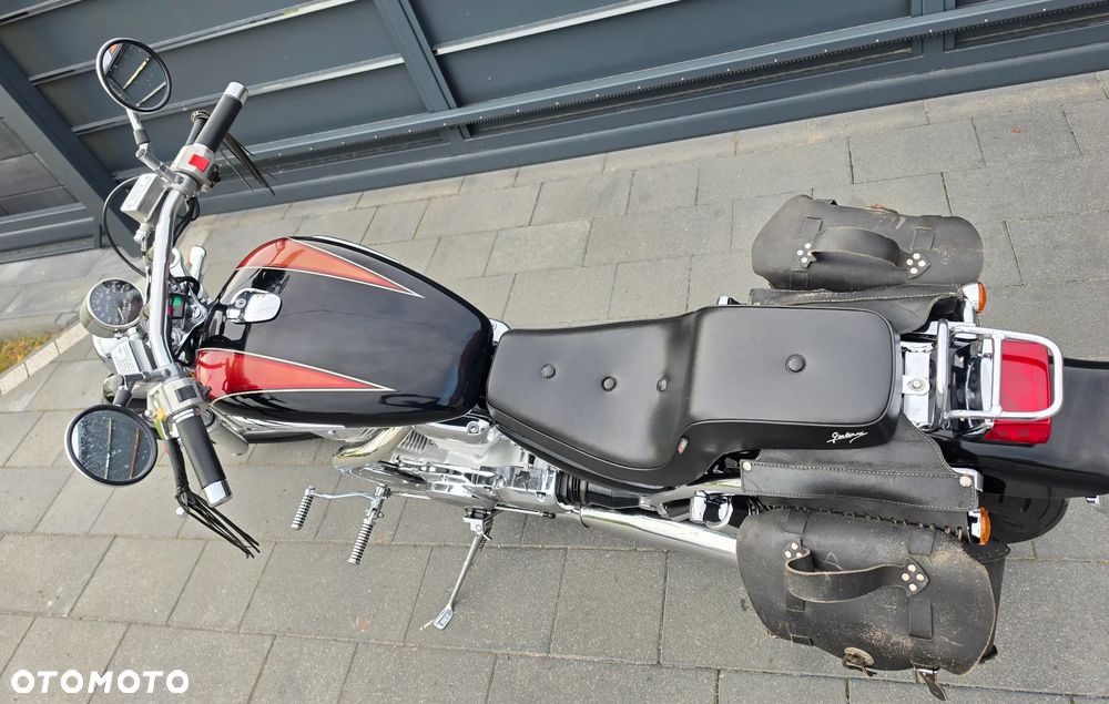 Suzuki Intruder - 15