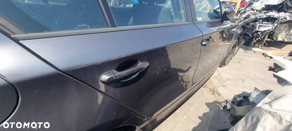 DRZWI PRAWE TYŁ BMW SERIA I E87 118 A22 - 6