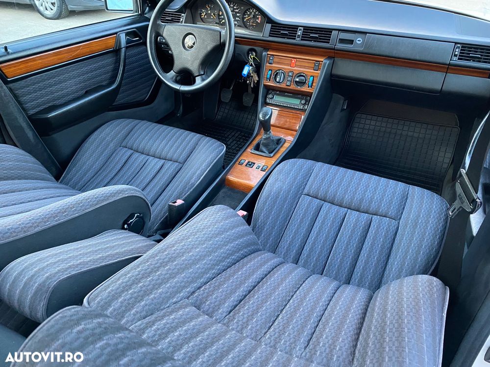 Mercedes-Benz W124 - 3