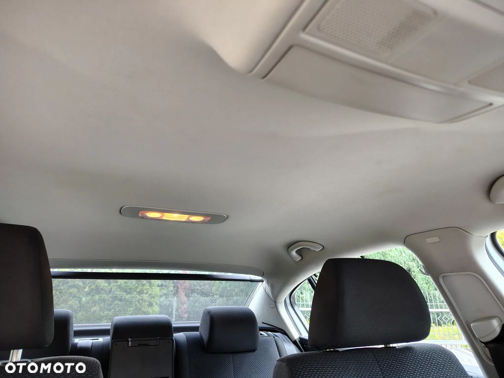Volkswagen Passat 2.0 TDI DPF Comfortline - 25