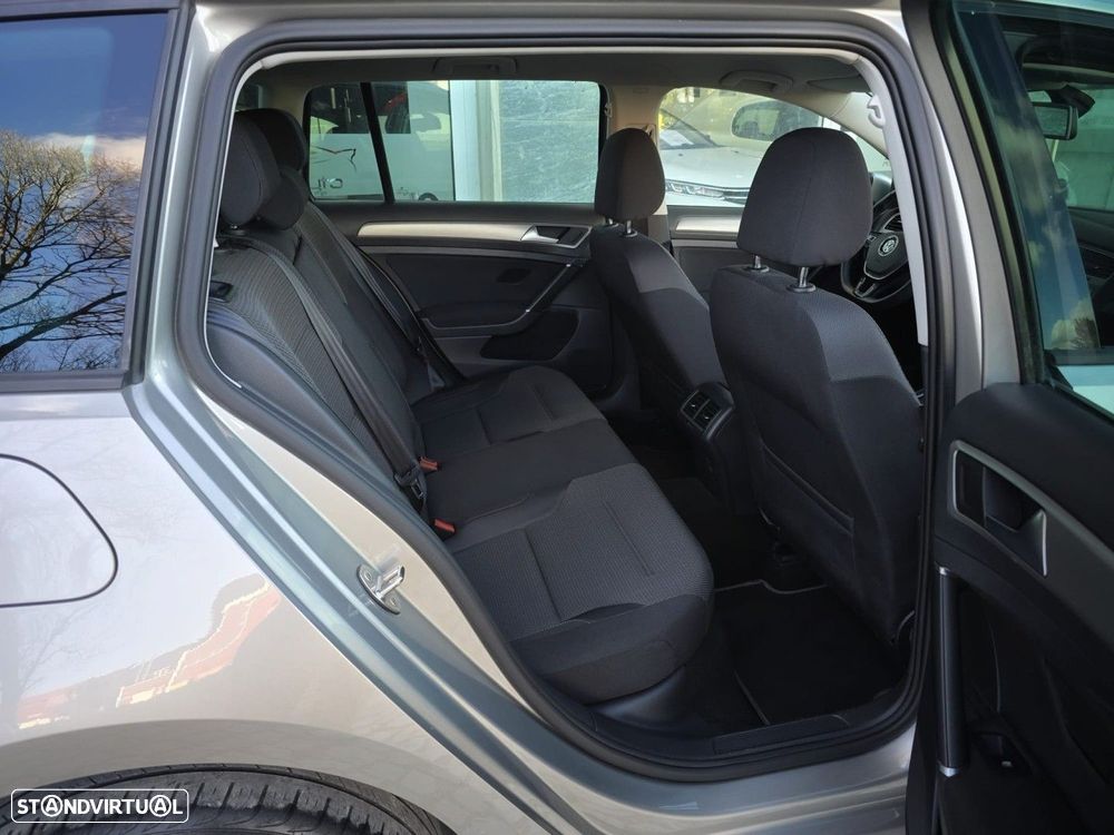 VW Golf Variant 1.6 TDi GPS Edition - 22