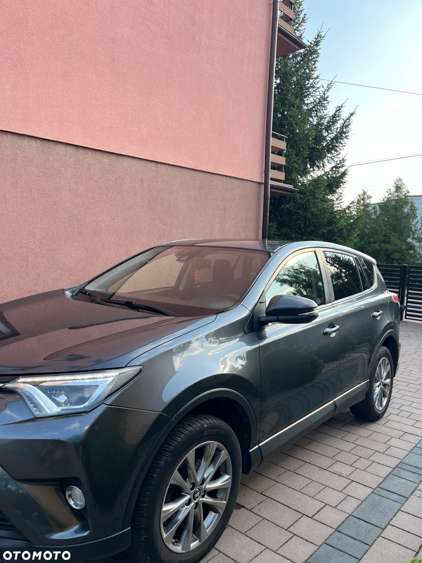 Toyota RAV4 - 3
