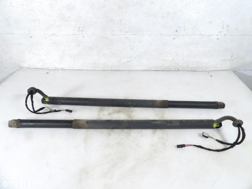 SKODA OCTAVIA III 3 KOMBI SIŁOWNIKI ELEKTRYCZNE KLAPY 5E9827852F - 1