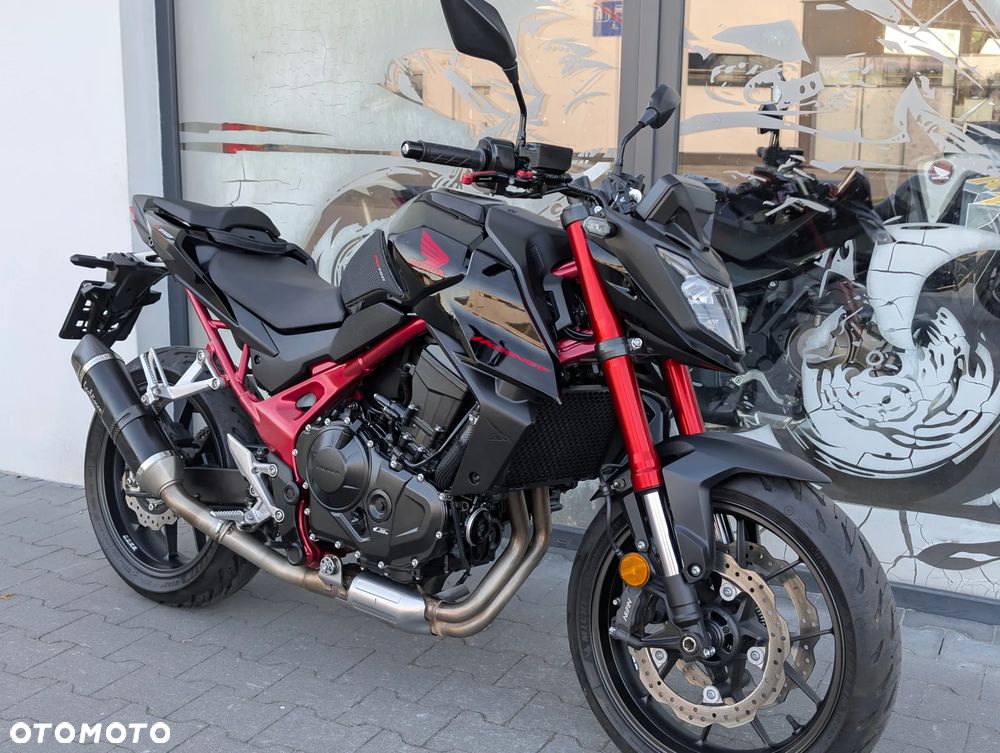 Honda CB - 11