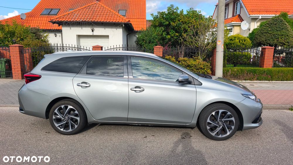 Toyota Auris 1.2 T Comfort - 2