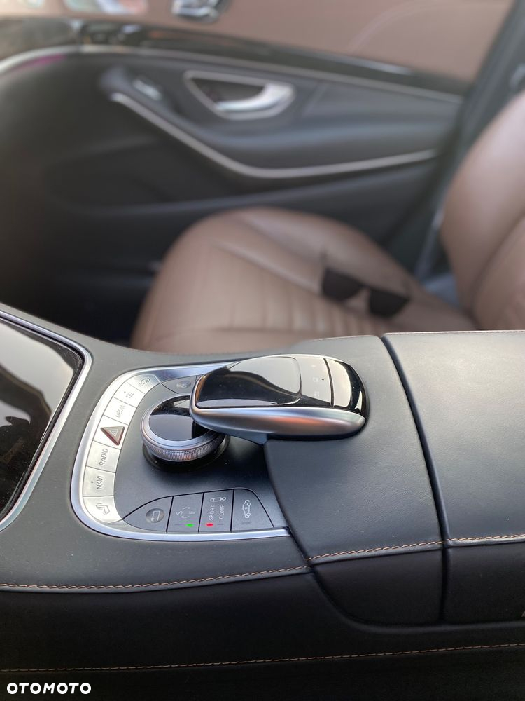 Mercedes-Benz Klasa S 400 4Matic 7G-TRONIC - 22
