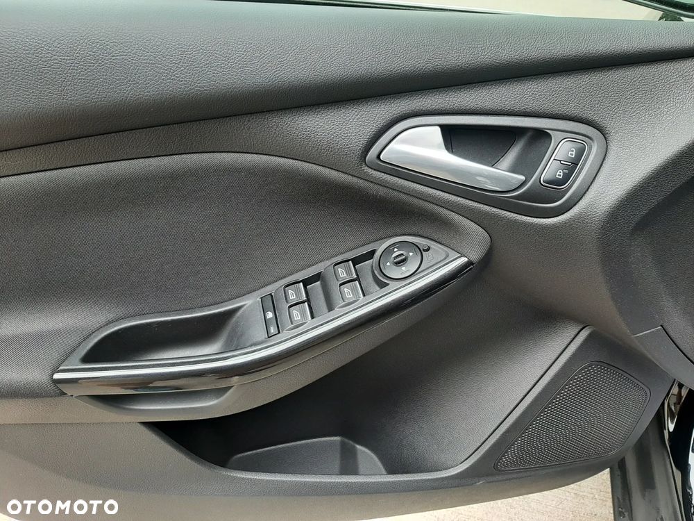 Ford Focus 1.5 EcoBoost Start-Stopp-System Titanium - 10