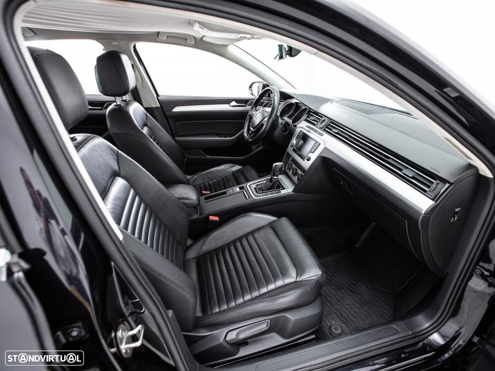 VW Passat - 10