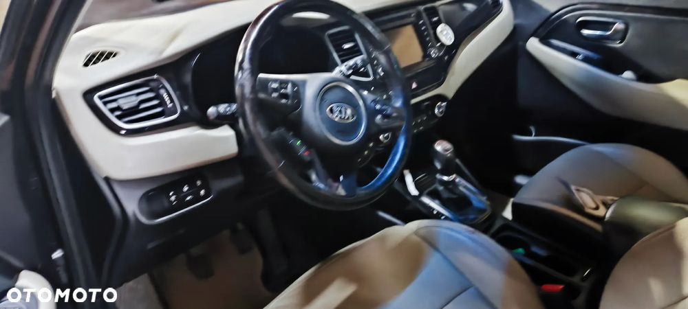 Kia Carens 1.7 CRDi L 7os - 1