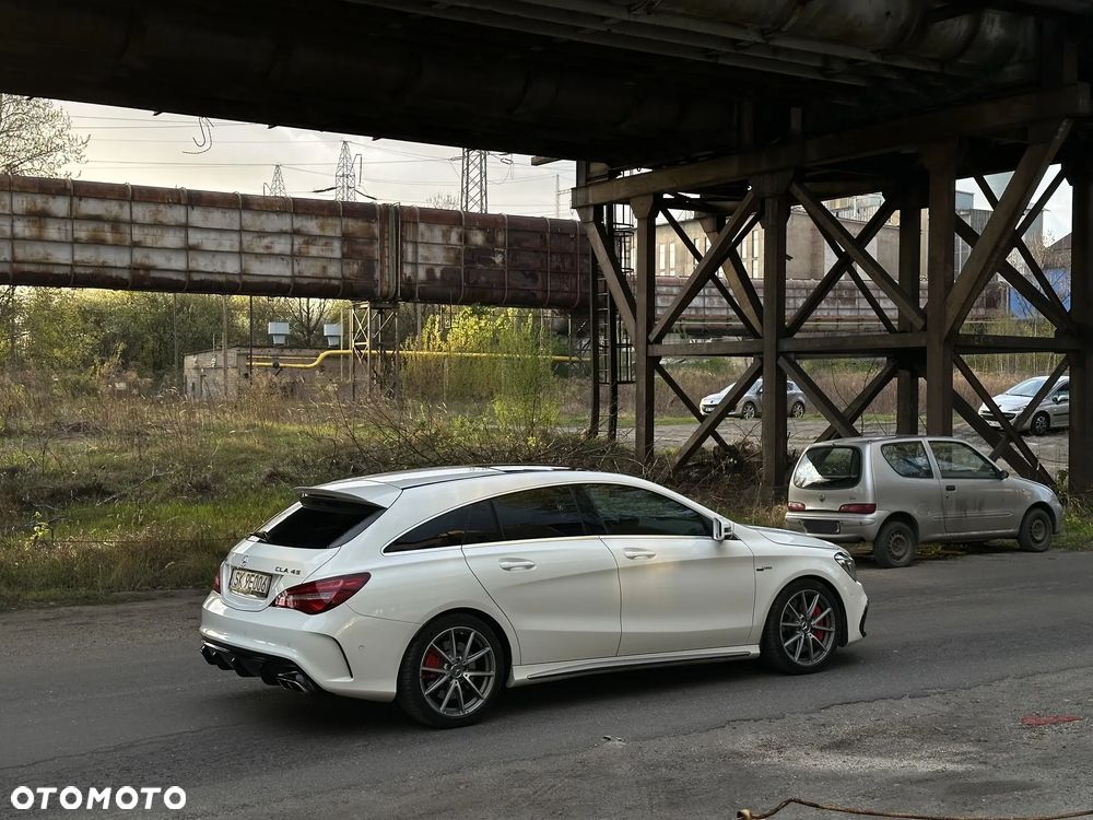 Mercedes-Benz CLA - 2