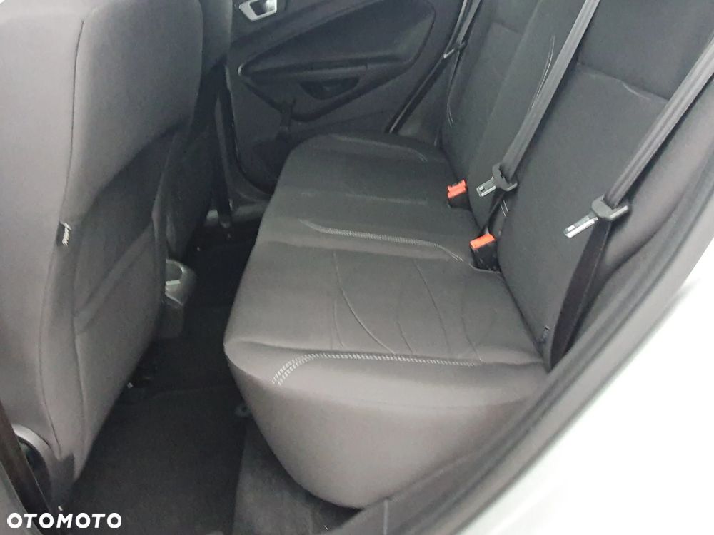 Ford Fiesta 1.25 Ambiente - 16