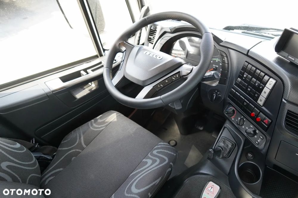 Iveco TRAKKER 360 / 6x4 / WYWROTKA DWUSTRONNA + HYDROBURTA / + HDS HMF 1643 Z2 / ŁYŻKA CHWYTAKOWA / ROTATOR / PILOT - 33