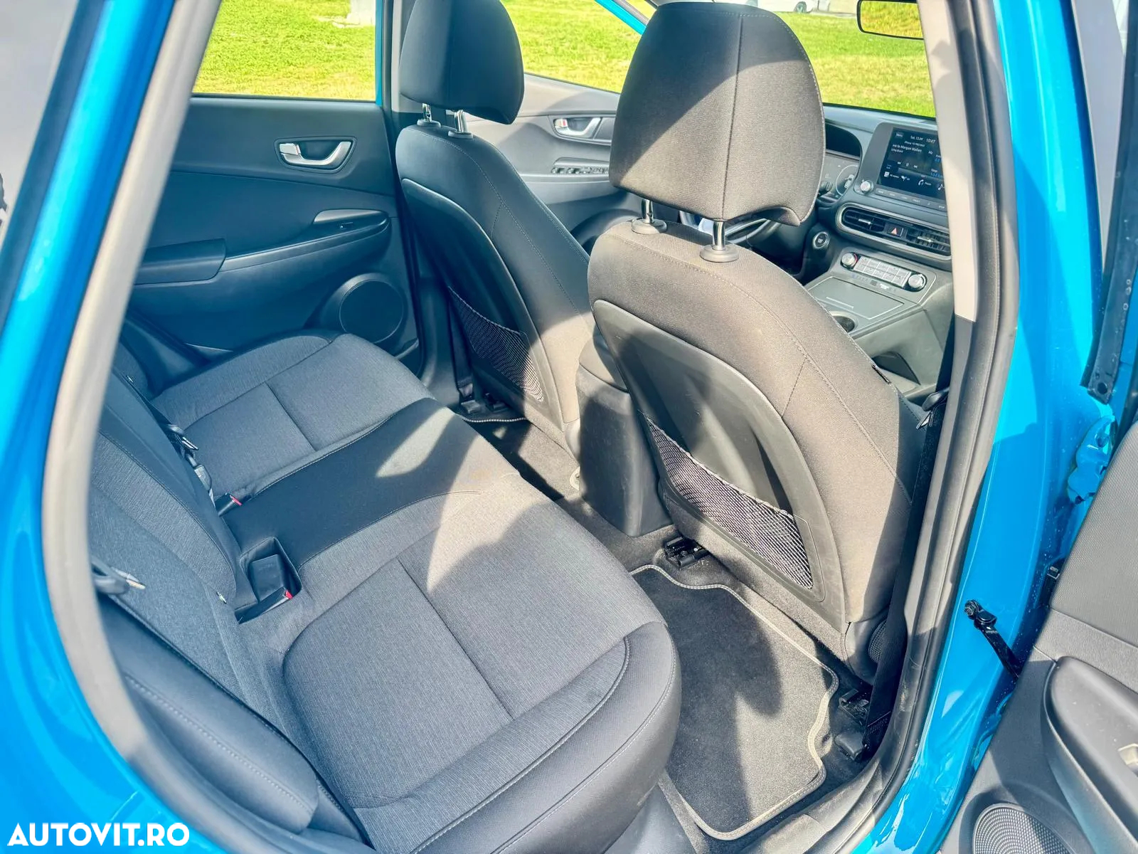 Hyundai KONA EV Style - 10