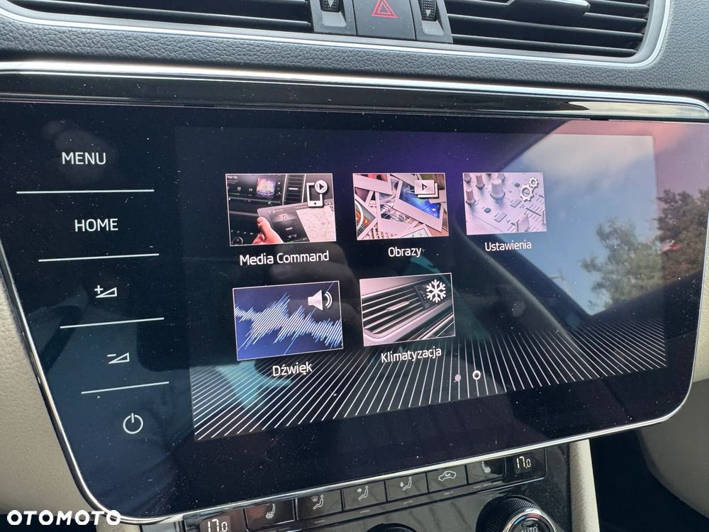 Skoda Superb 2.0 TDI SCR L&K DSG - 33