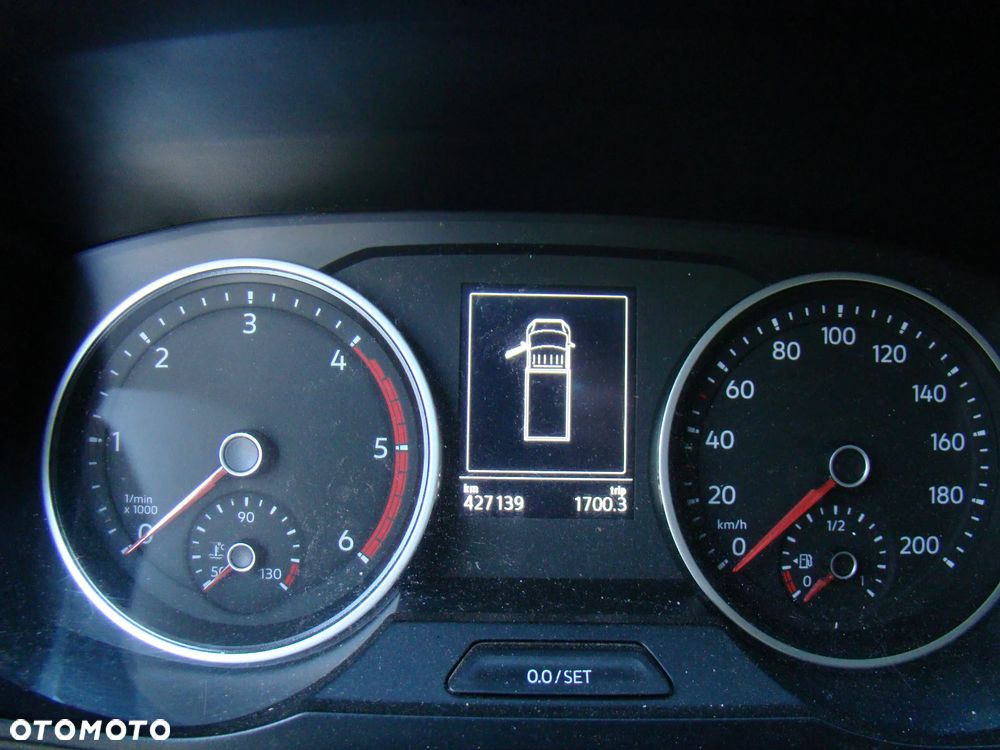 Volkswagen CRAFTER - 9