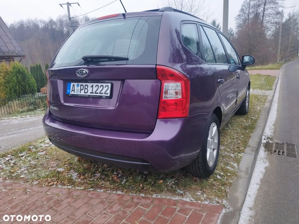 Kia Carens 2.0 EX - 20