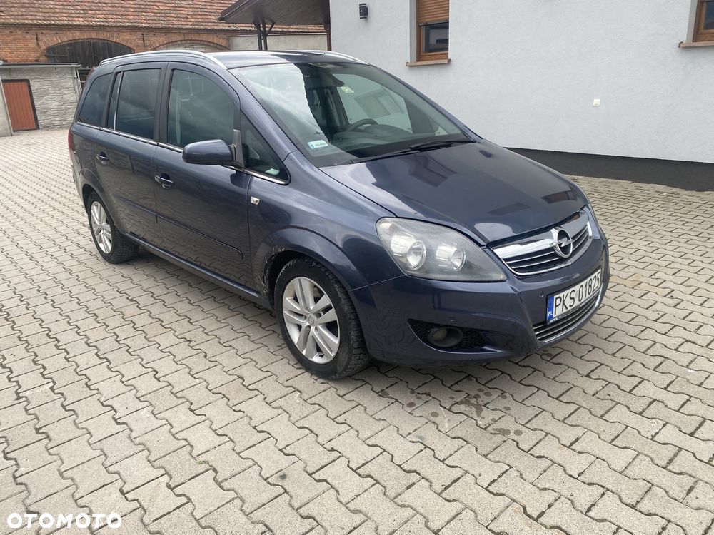 Opel Zafira - 2