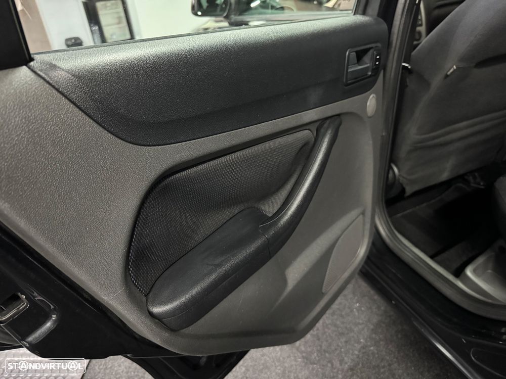 Ford Focus SW 1.6 TDCi Ambiente - 9