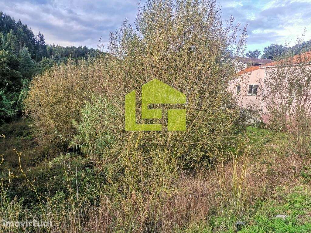 Comércio em Serpins junto Estação Metro - Grande imagem: 3/5