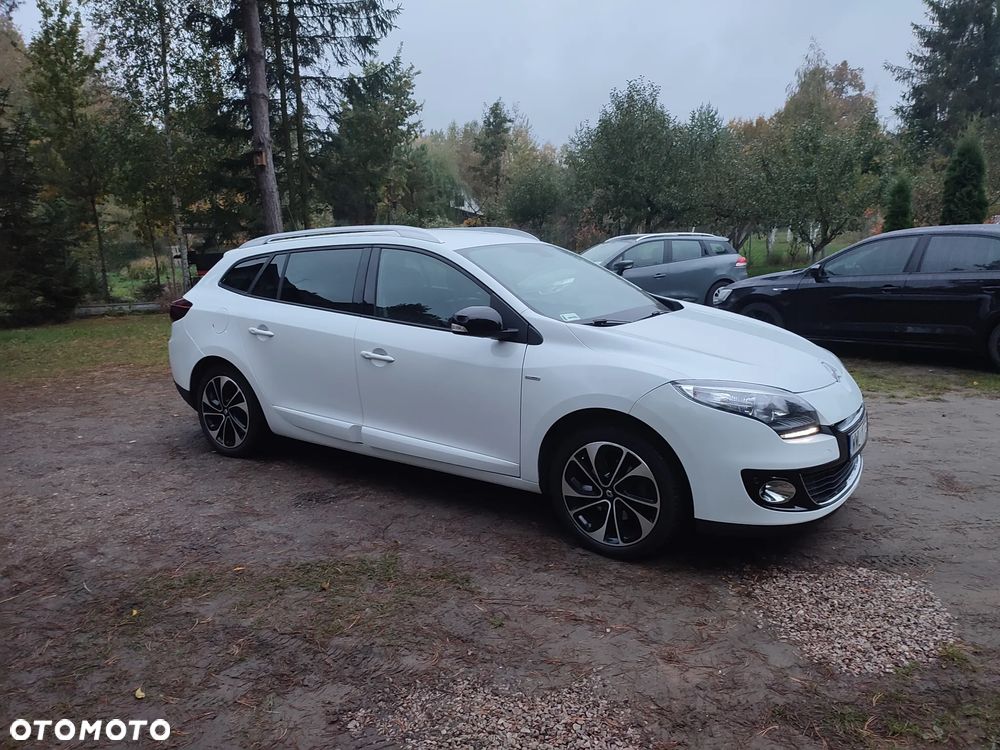 Renault Megane ver-1-6-dci-bose - 12
