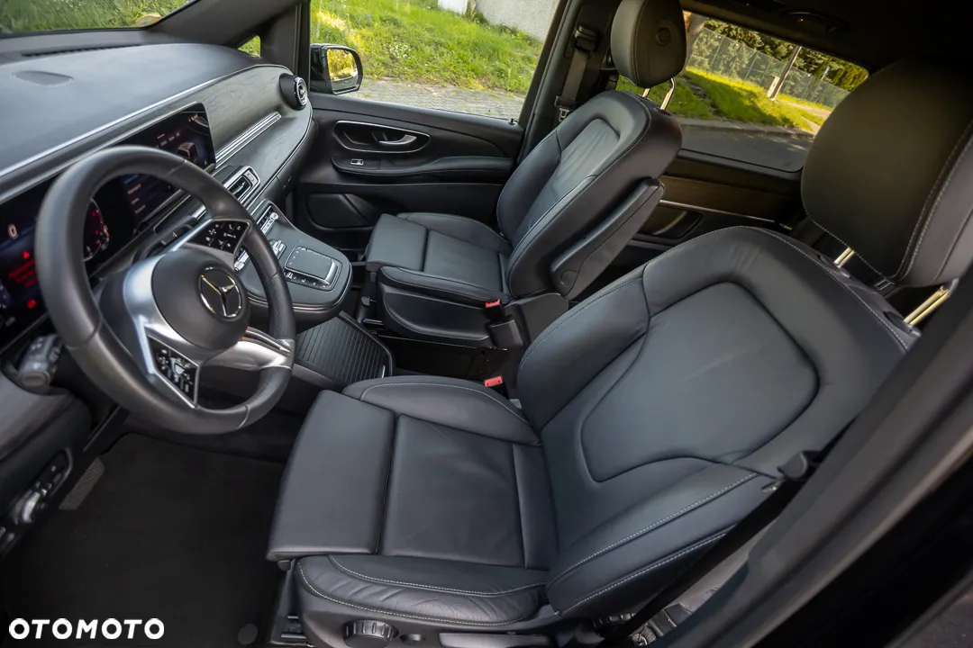 Mercedes-Benz Klasa V 250 d extralang 9G-TRONIC Avantgarde - 17