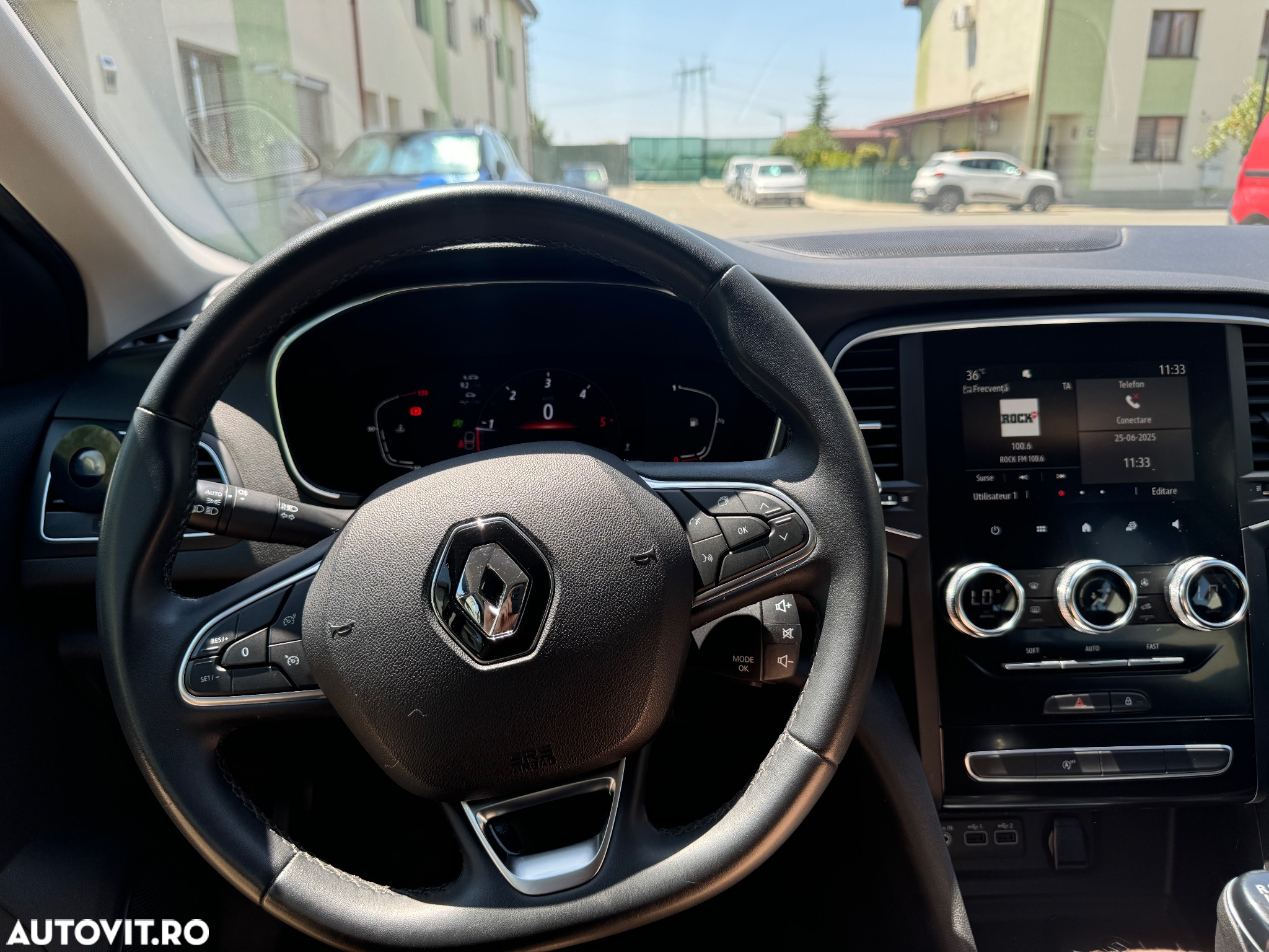 Renault Megane BLUE dCi 115 INTENS - 13