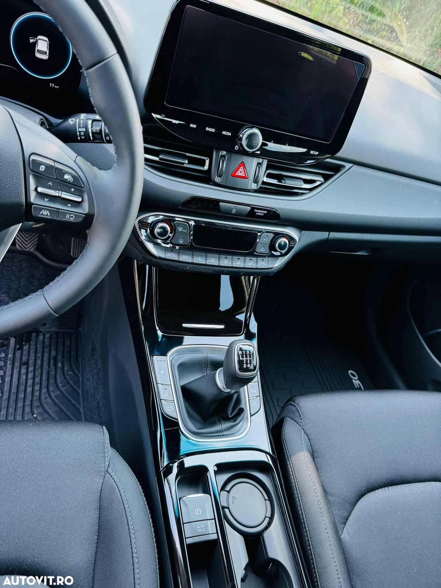 Hyundai i30 1.5 T-GDI 140CP M/T MHEV Highway - 11