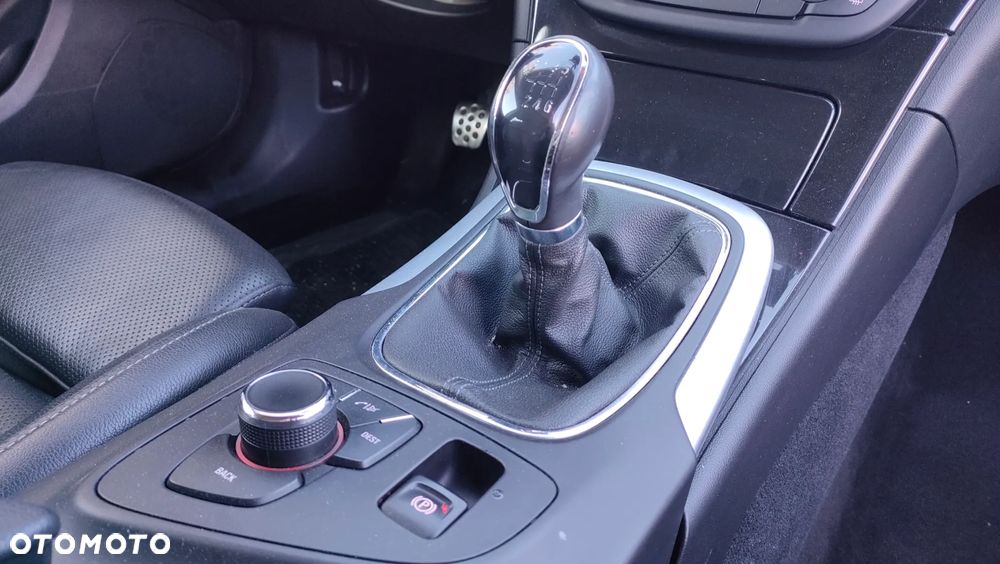 Opel Insignia 2.0 CDTI Innovation - 15