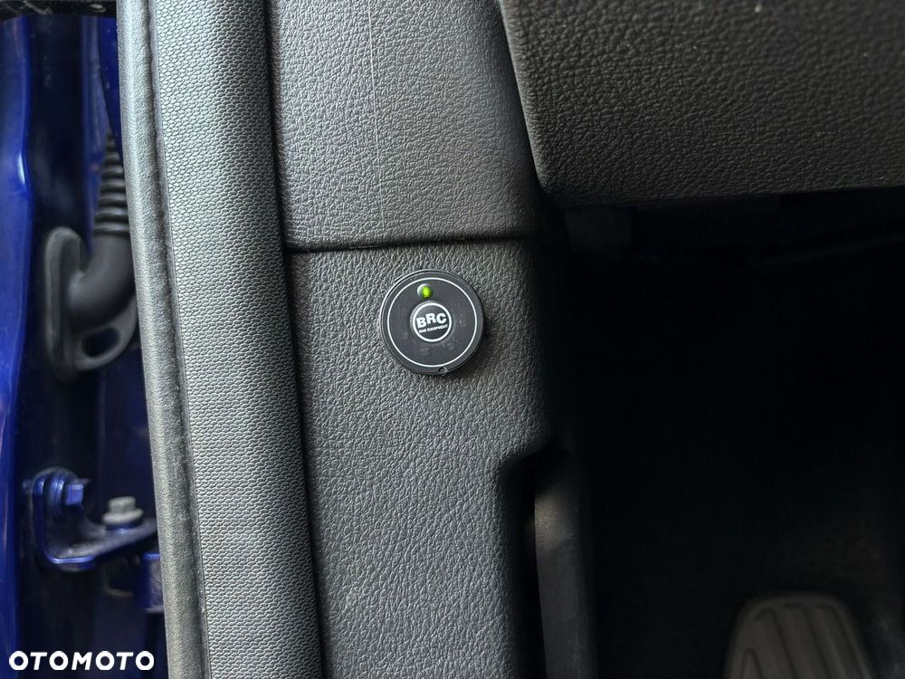 Ford Focus 1.6 Edition - 22