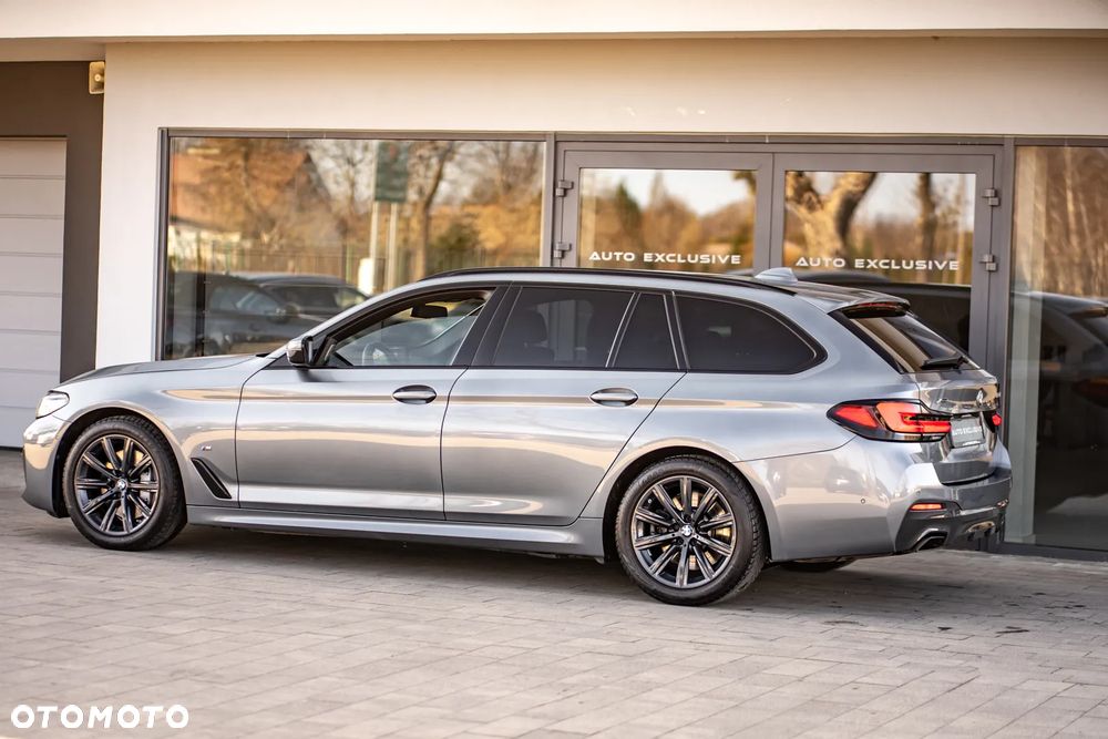 BMW Seria 5 530d xDrive M Sport Edition - 17