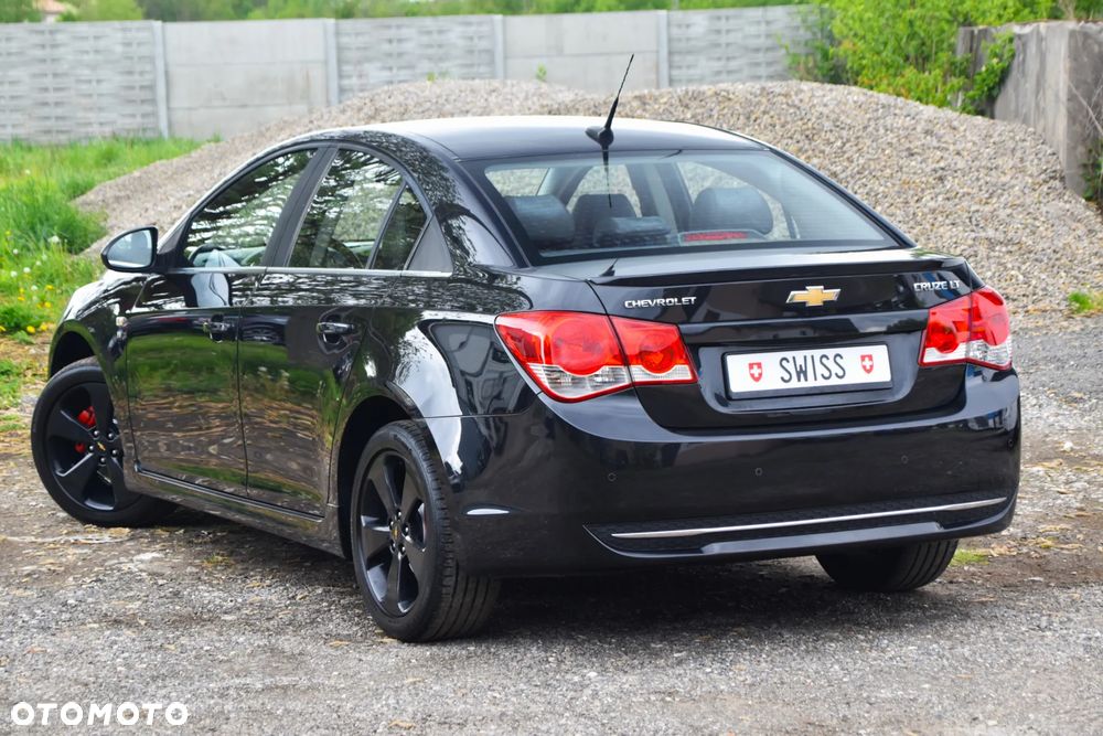 Chevrolet Cruze 1.8 LT - 34