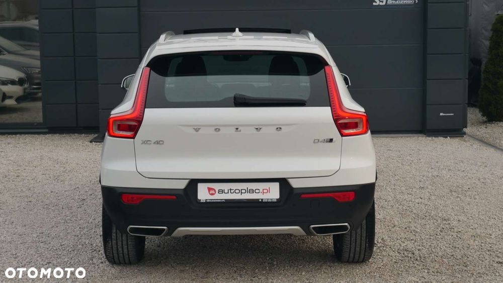 Volvo XC 40 - 7