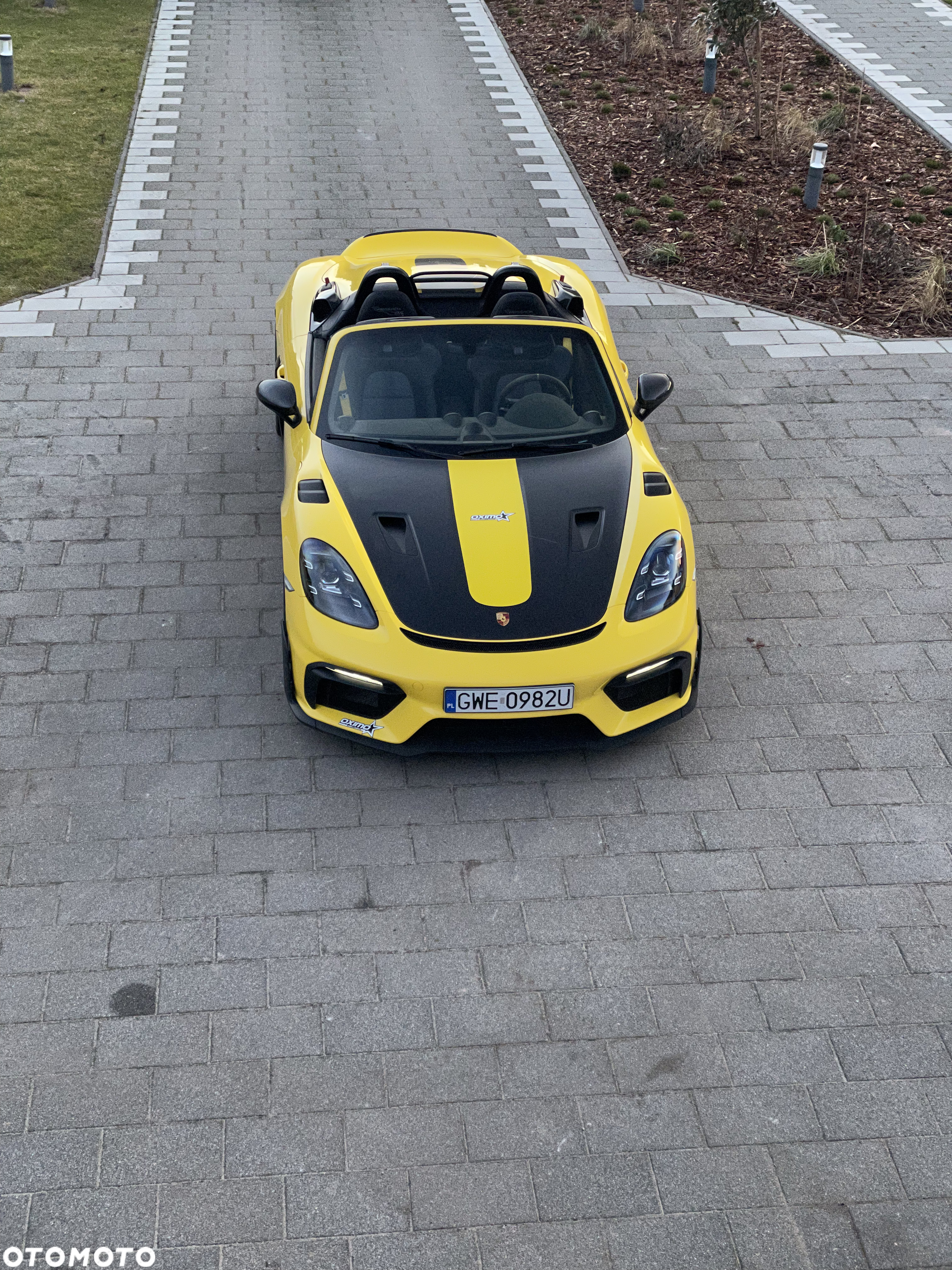 Porsche 718 Spyder - 17