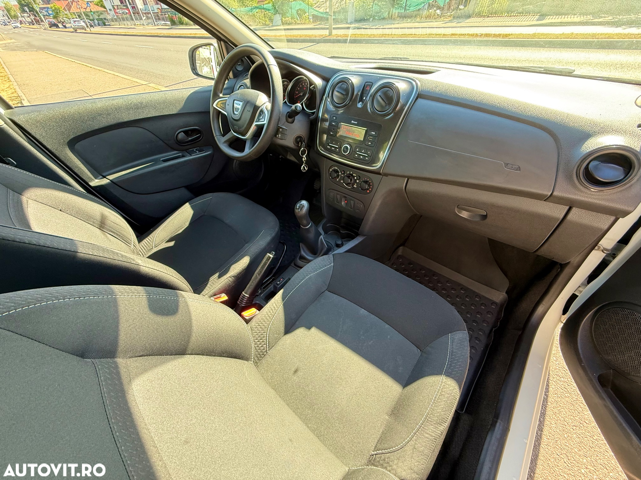 Dacia Logan 1.5 Blue dCi SL PLUS - 12