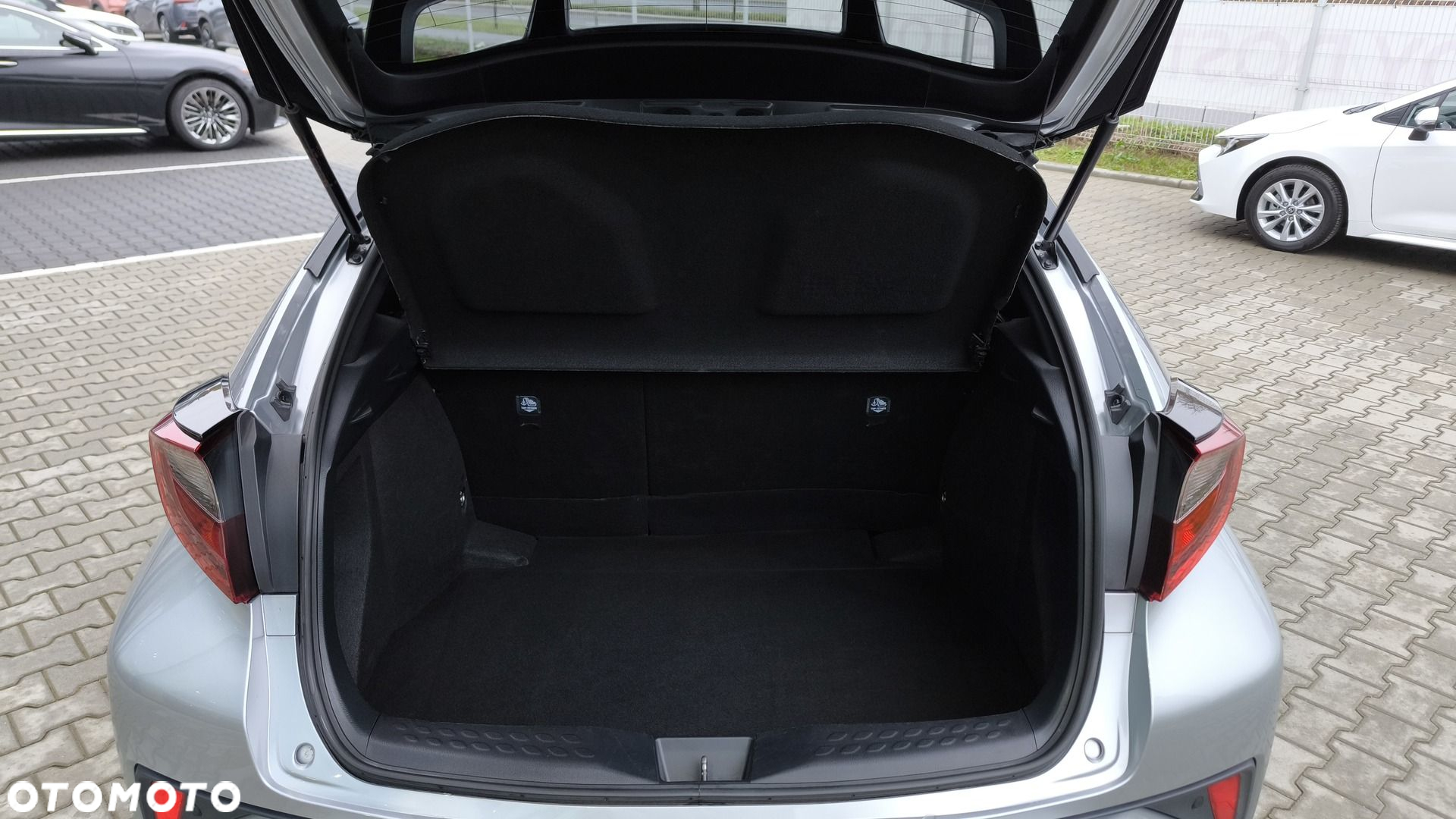 Toyota C-HR - 19