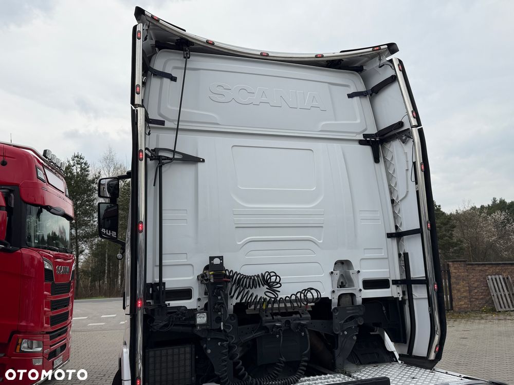 Scania 580S scania z Niemiec v8 mega low deck idealny stan 2021 pełna opcja bez egr - 22