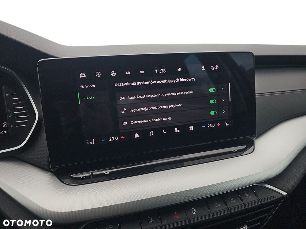 Skoda Octavia 1.5 TSI mHEV Selection DSG - 29