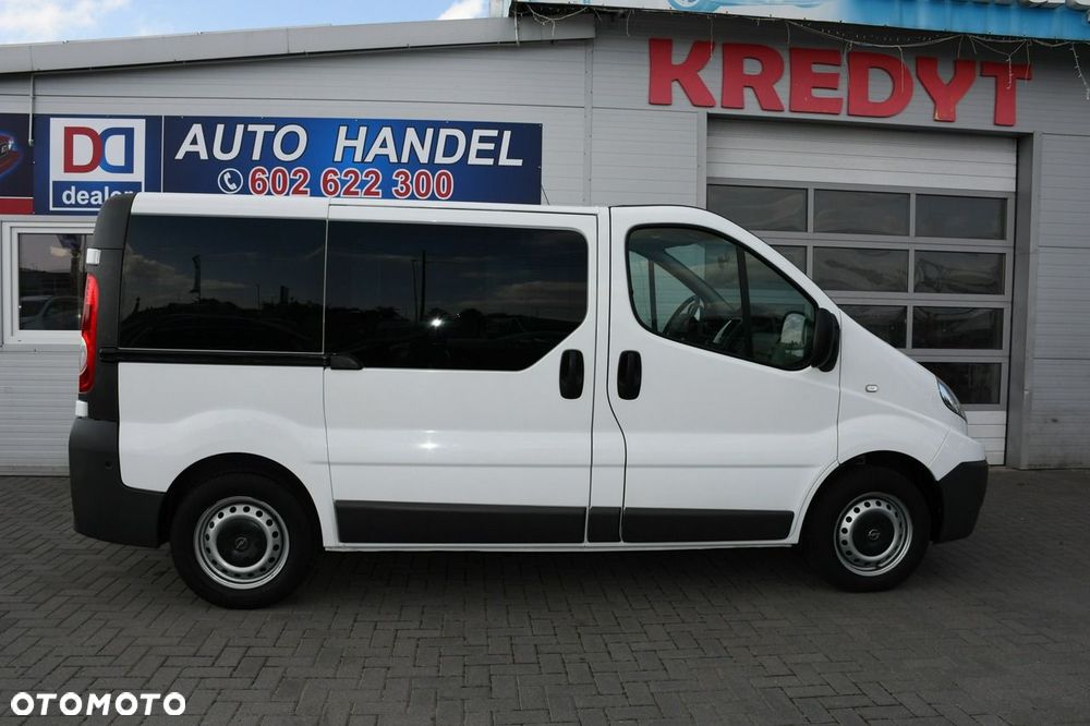 Renault Trafic - 12