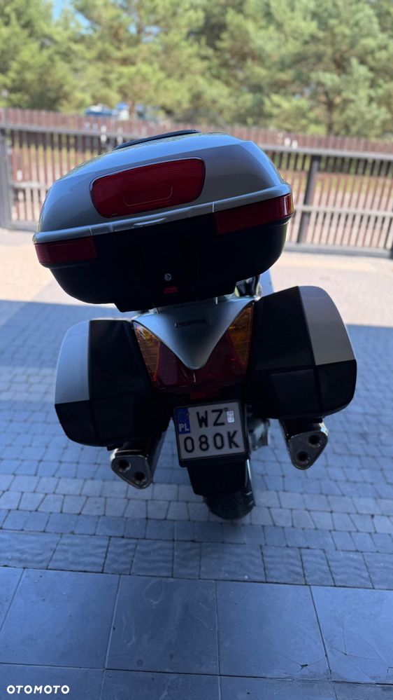 Honda ST - 10